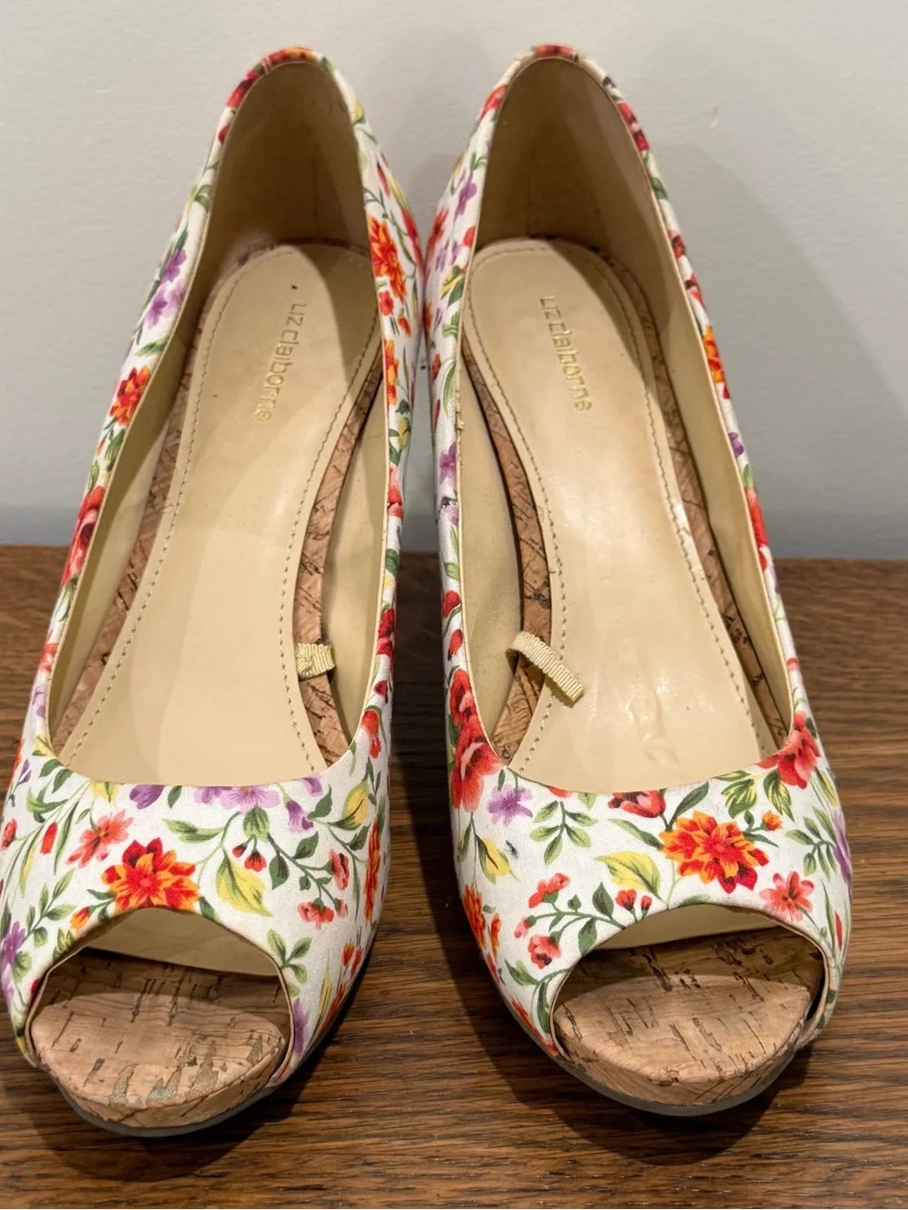 Floral Peep-Toe Cork Heel Pumps - White Floral